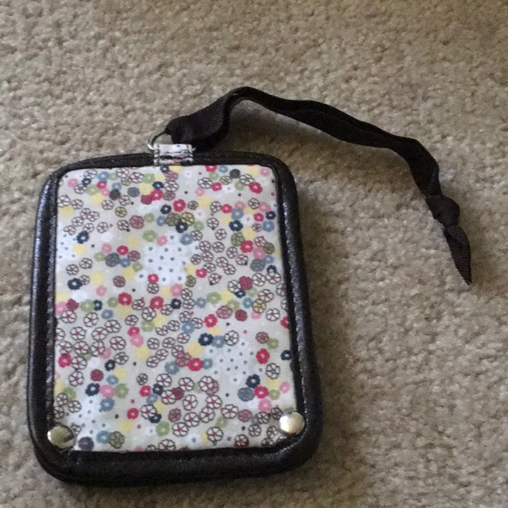 Thirty one luggage tag in Free Spirit Ditsy
